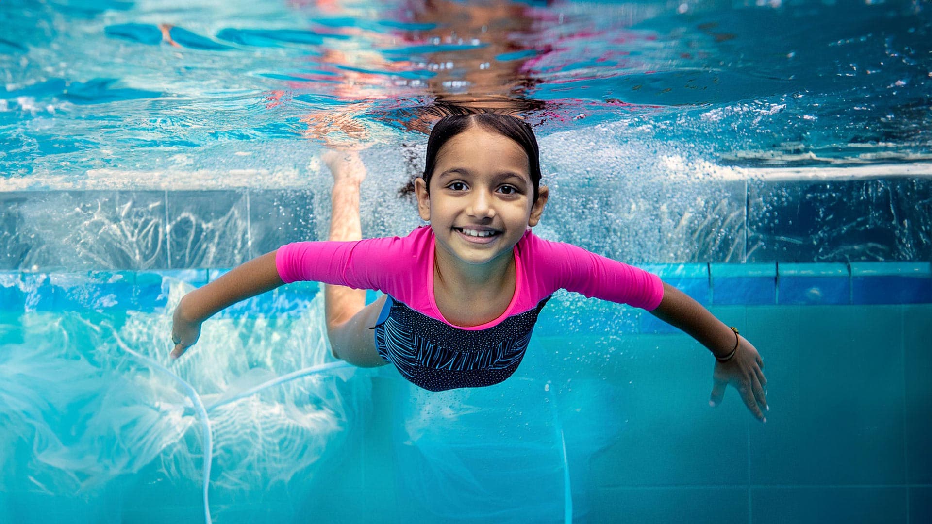 Albercas sin agregar Cloro o Bromo